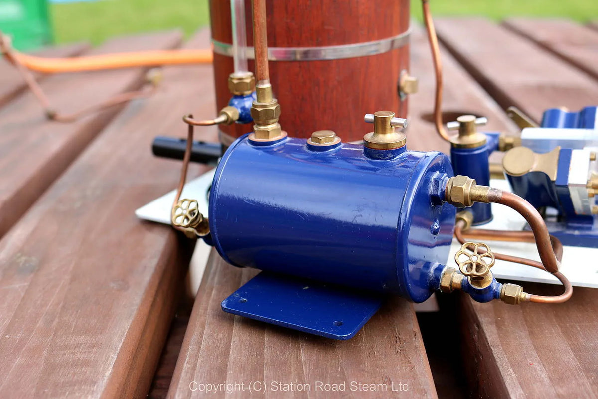 Hemmens Richmond twin cylinder engine with Wharfedale boiler
