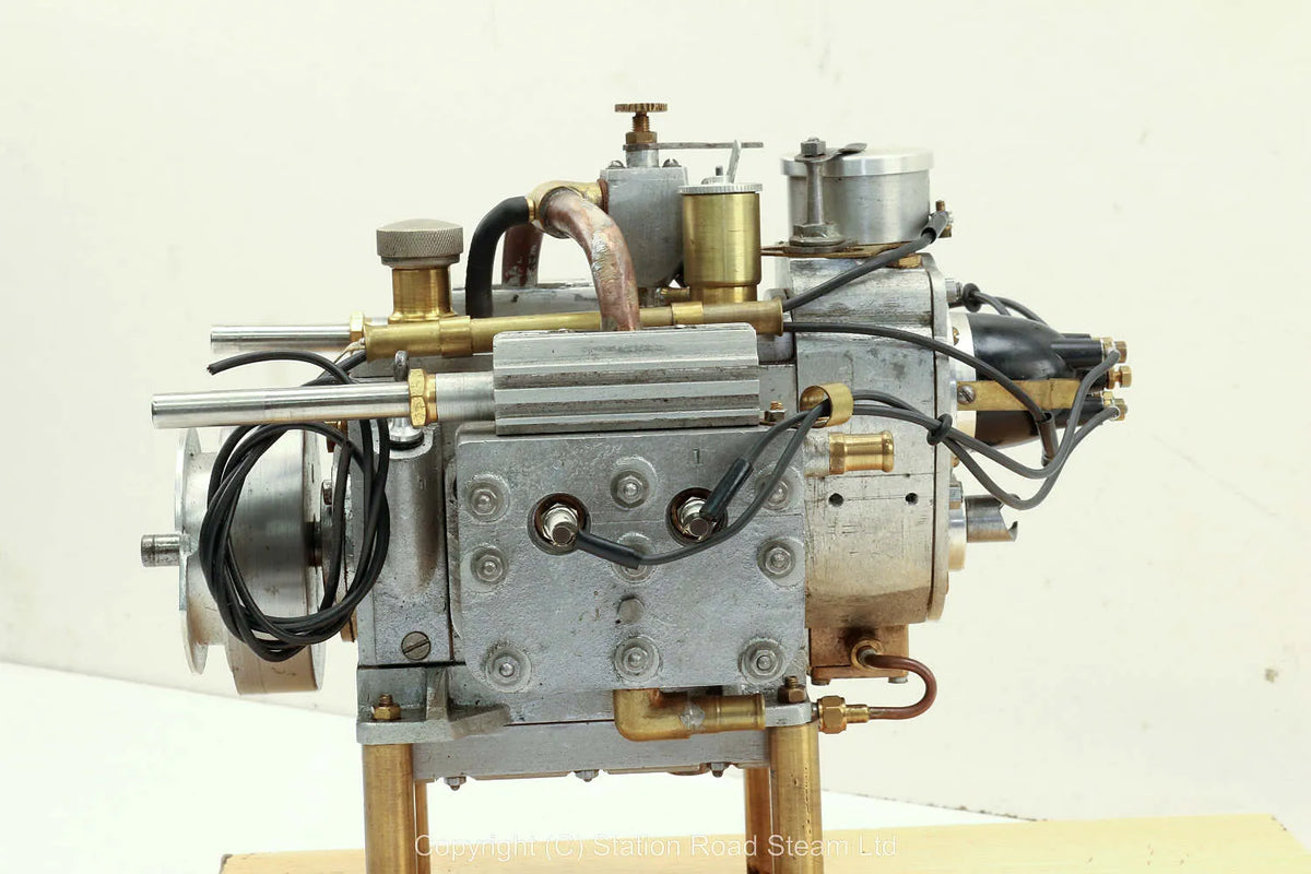 "Mastiff" flat four side valve engine