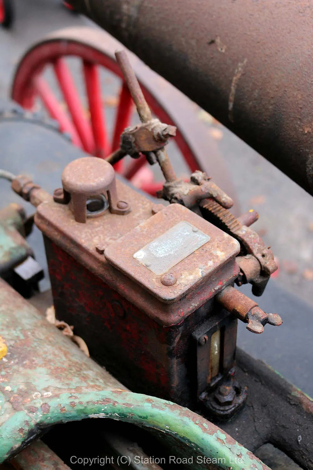 Peerless portable engine