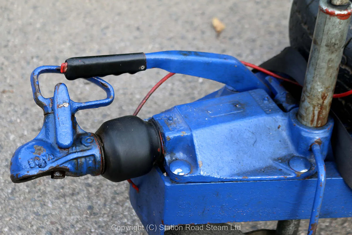 7 1/4 inch gauge fitted road trailer