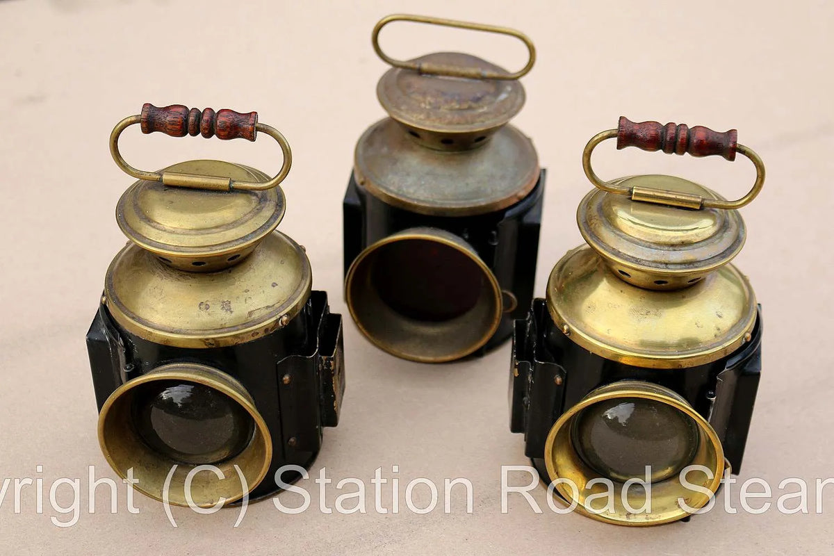 Set of three 4 inch scale traction engine lamps