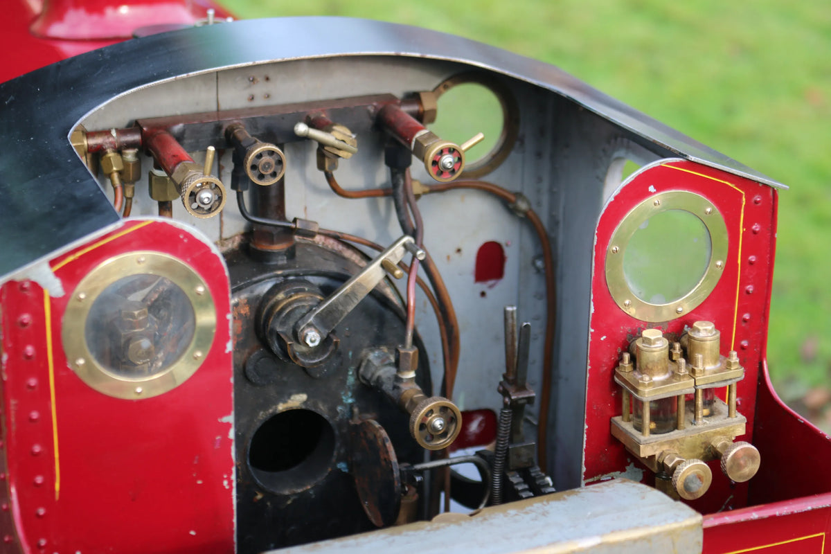 7 1/4 inch gauge "Holmside" 0-6-0T with driving truck