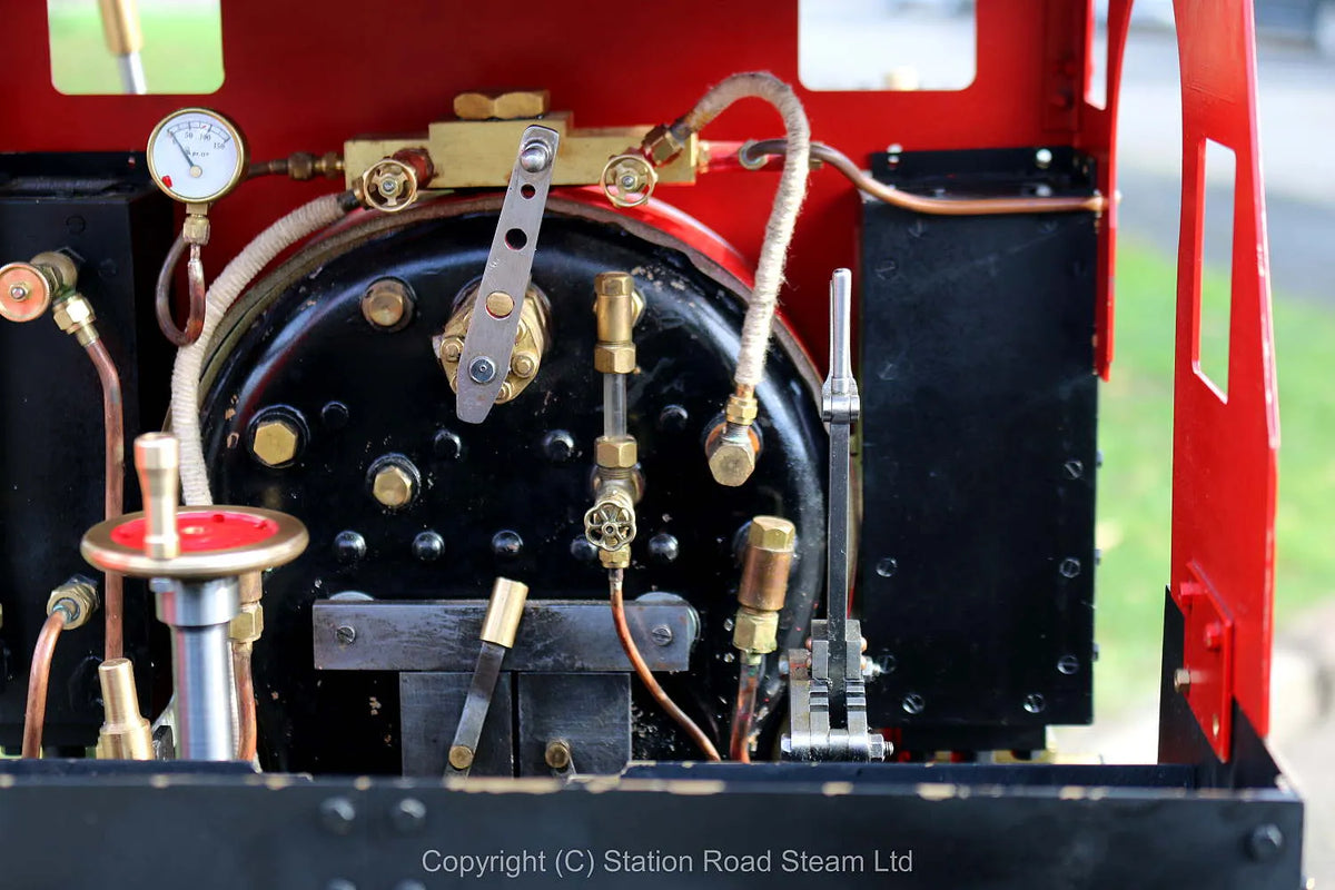 7 1/4 inch gauge "Tug" 0-4-0ST
