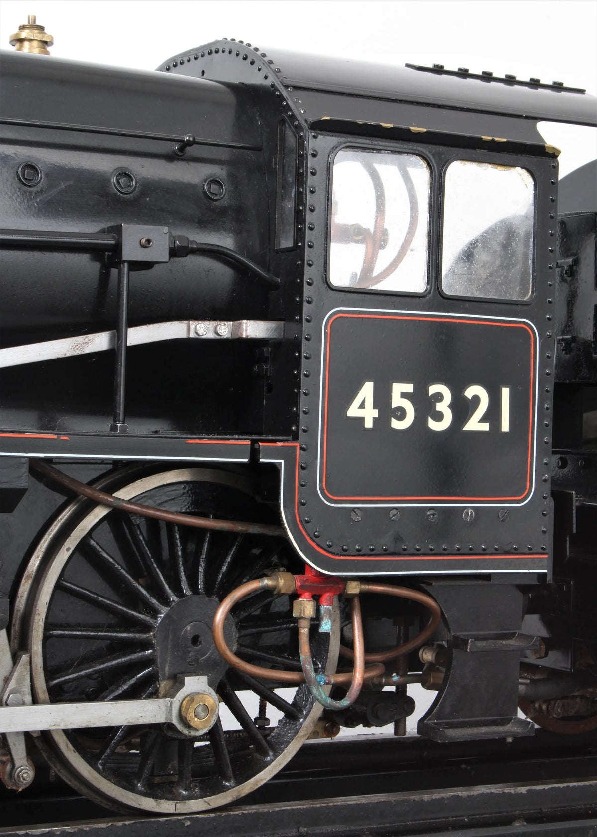 5 inch gauge LMS Black 5 4-6-0