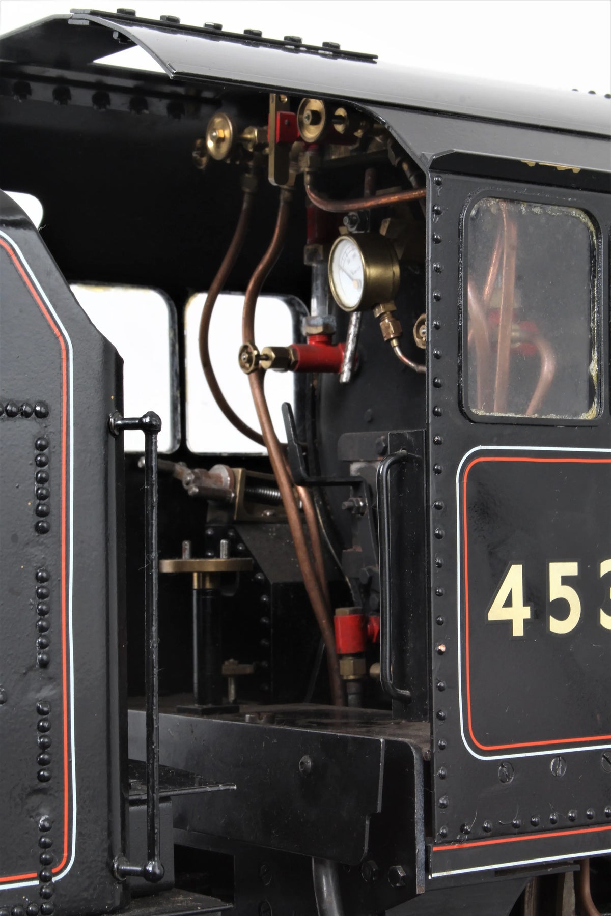 5 inch gauge LMS Black 5 4-6-0