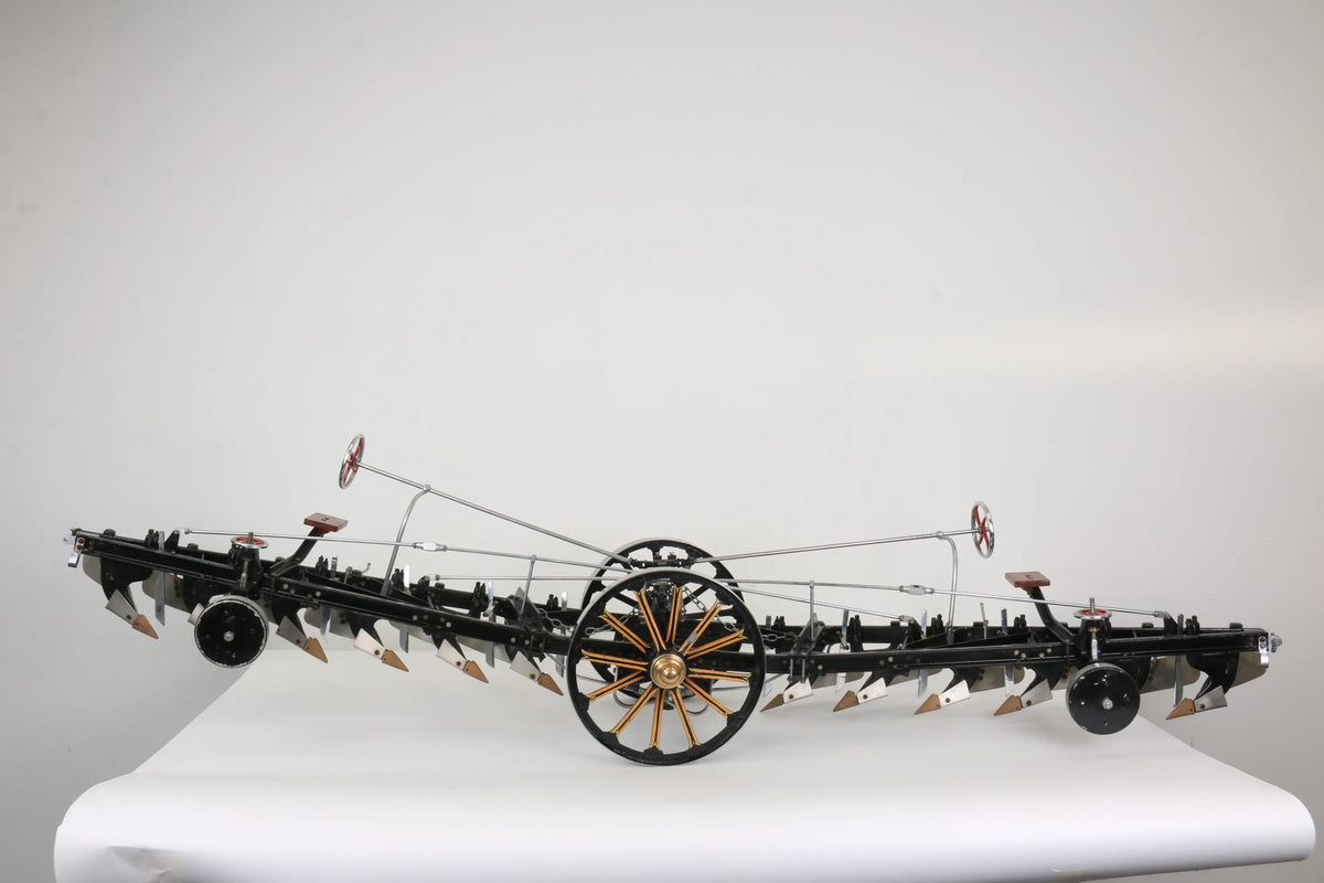 2 inch scale Fowler 6 furrow balanced plough