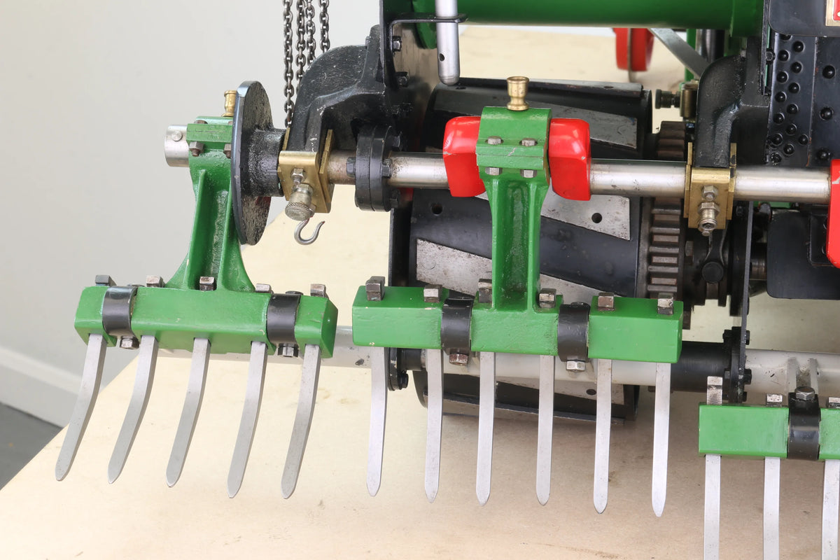2 inch scale Darby-Savage broadside digger