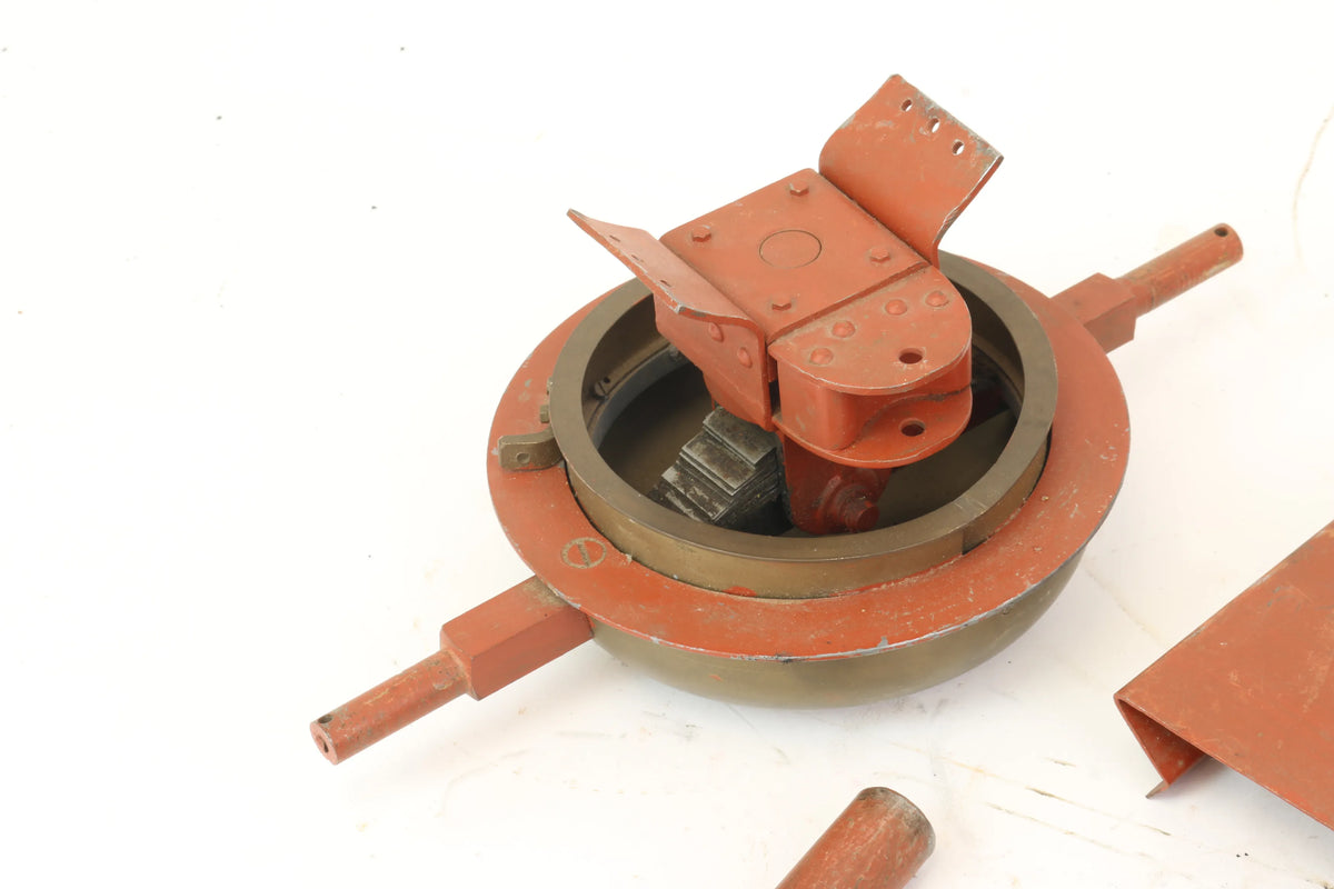 Dismantled 1 1/2 inch scale Fowler Lion