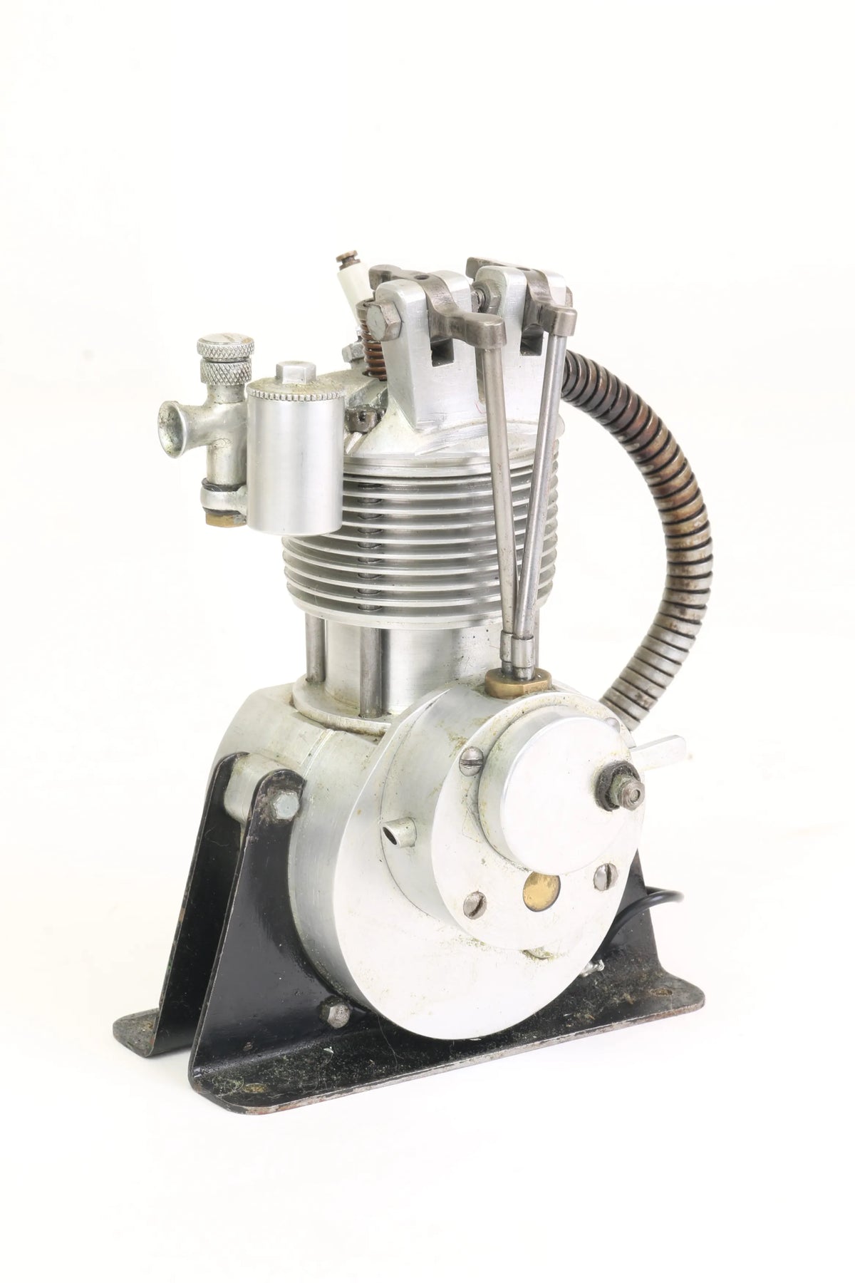 Small OHV IC engine