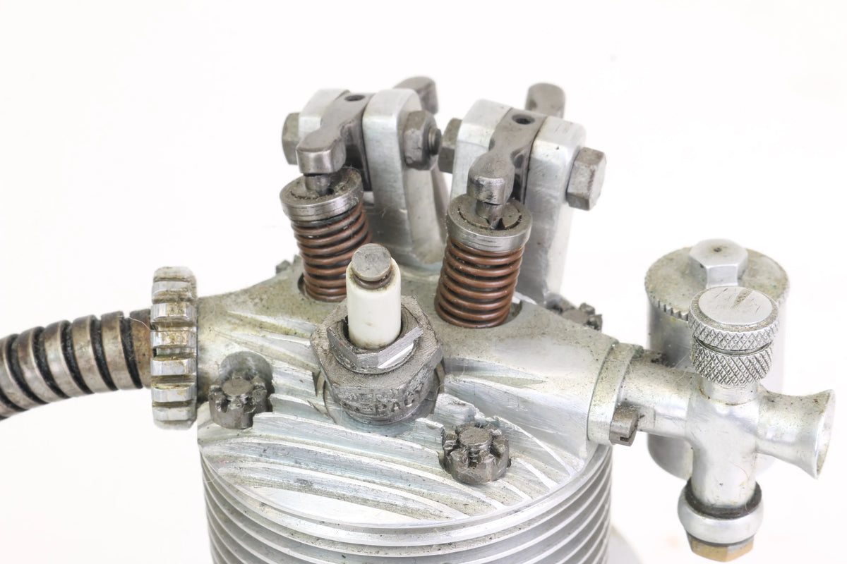 Small OHV IC engine