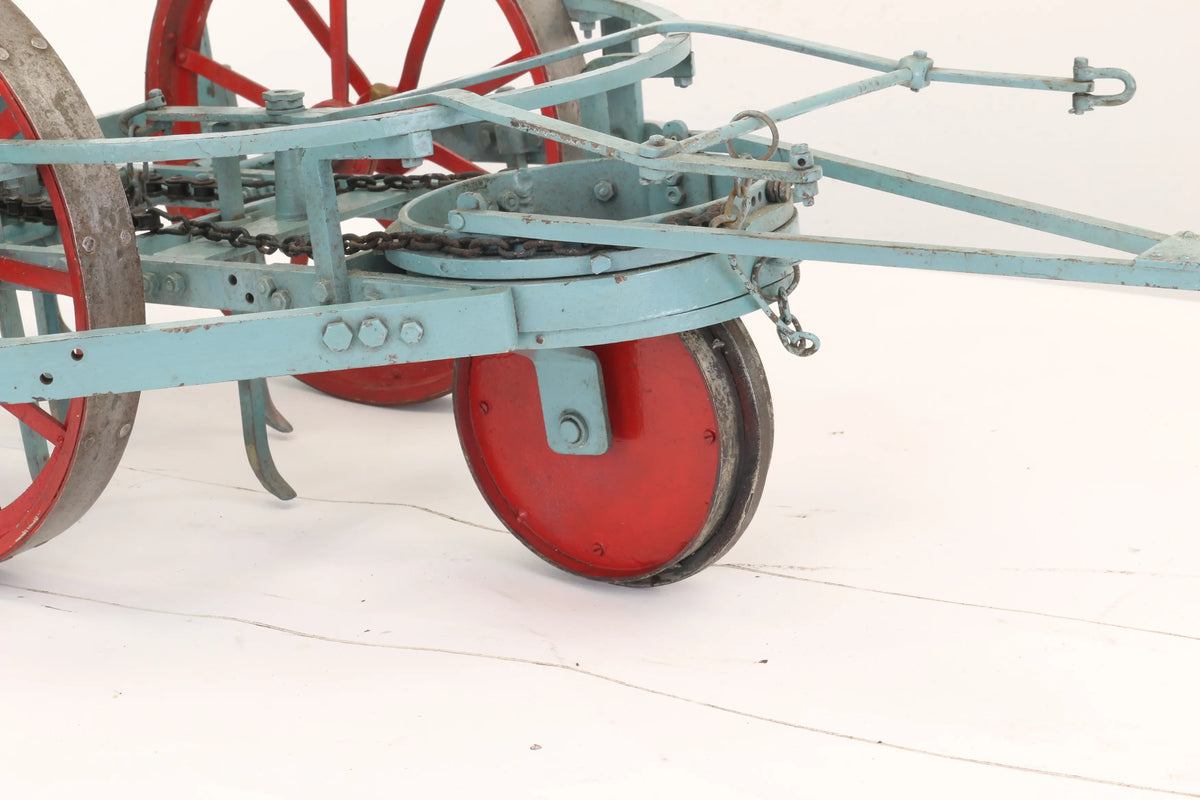 2 inch scale chisel plough