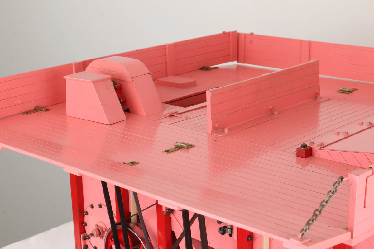 1 1/2 inch scale Ransomes threshing machine