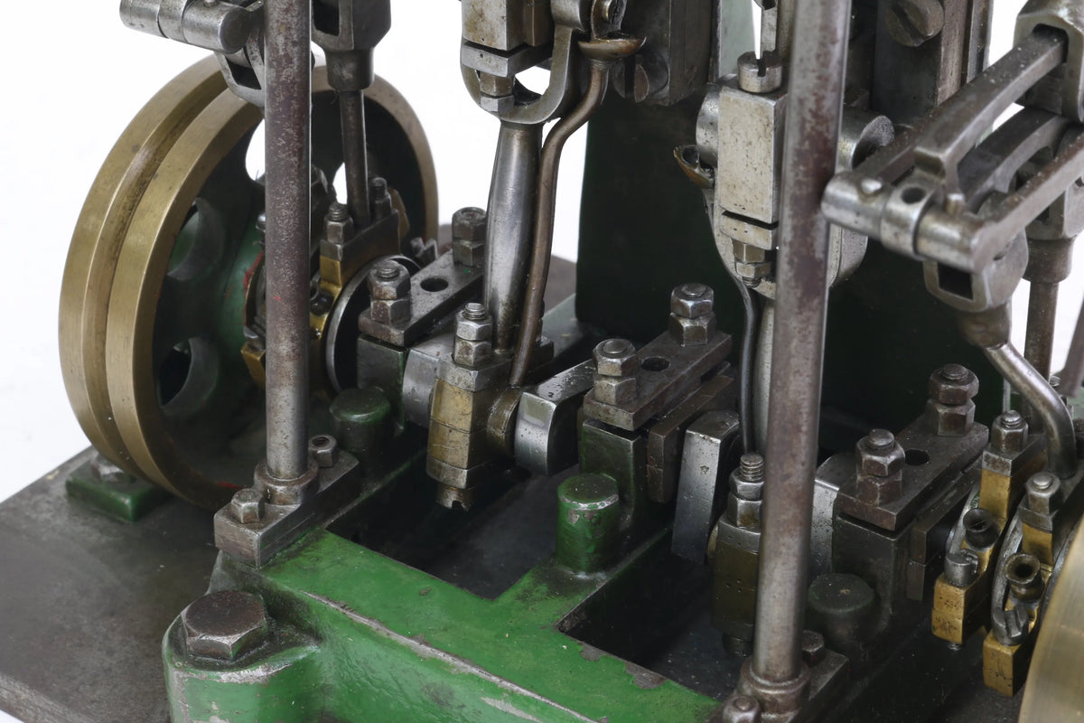 Vintage reversing compound twin