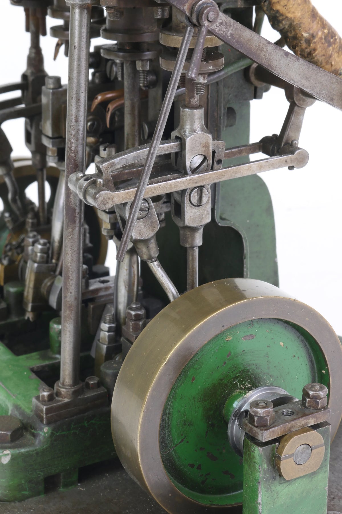 Vintage reversing compound twin