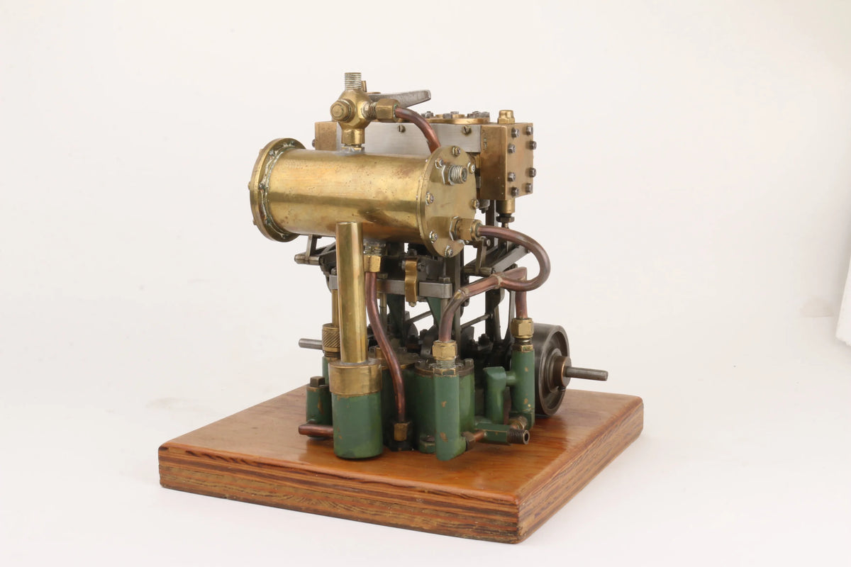 Reversing compound twin with condenser pump