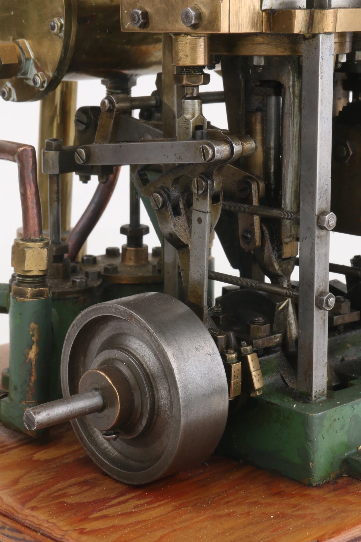 Reversing compound twin with condenser pump