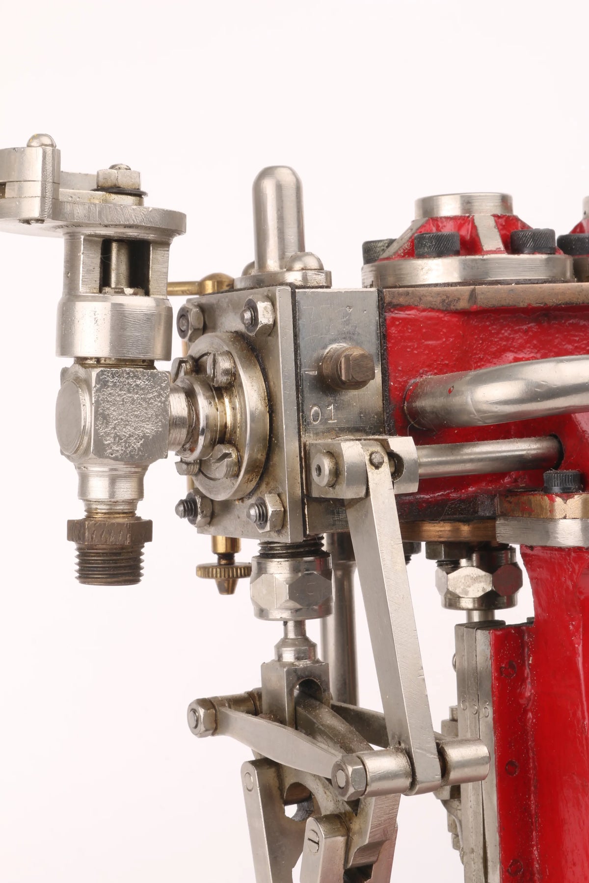Compound twin with reversing gear