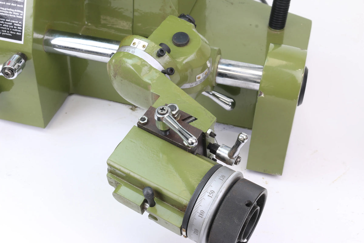 Universal tool & cutter grinder
