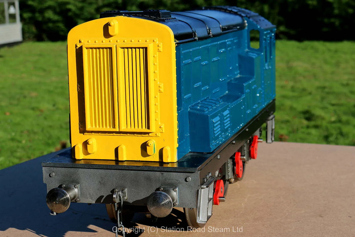 5 inch gauge "Charlatan" Class 08 battery electric