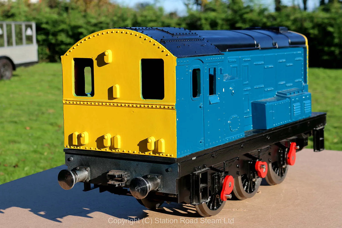 5 inch gauge "Charlatan" Class 08 battery electric