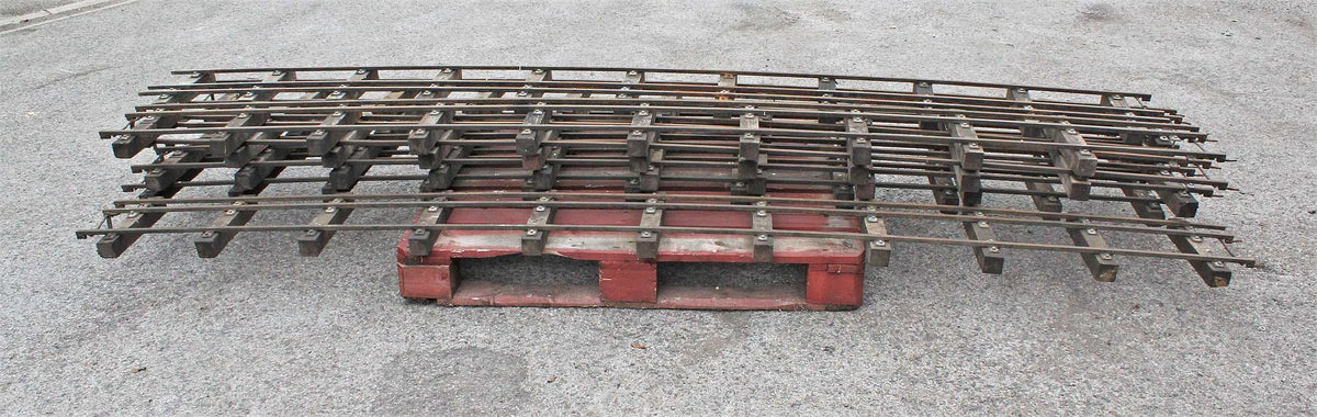 Dual gauge 5 & 7 1/4 inch gauge portable track