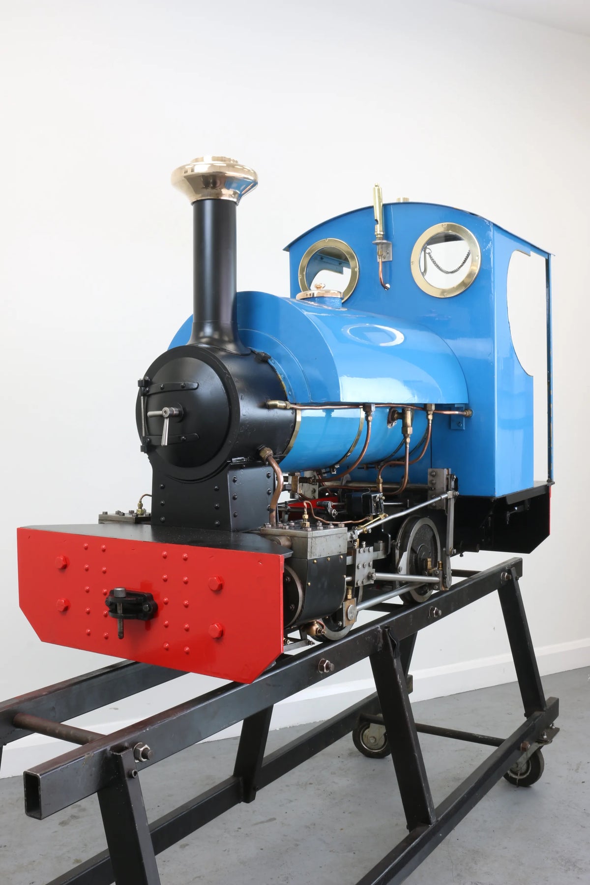 7 1/4 inch gauge "Sweet William" 0-4-0ST with driving truck