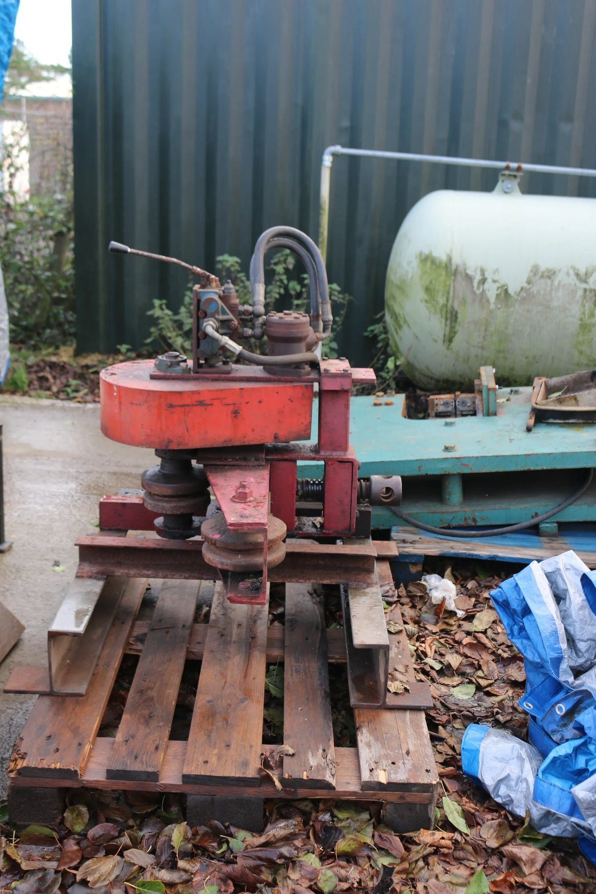 Hudson hydraulic powered rail bender