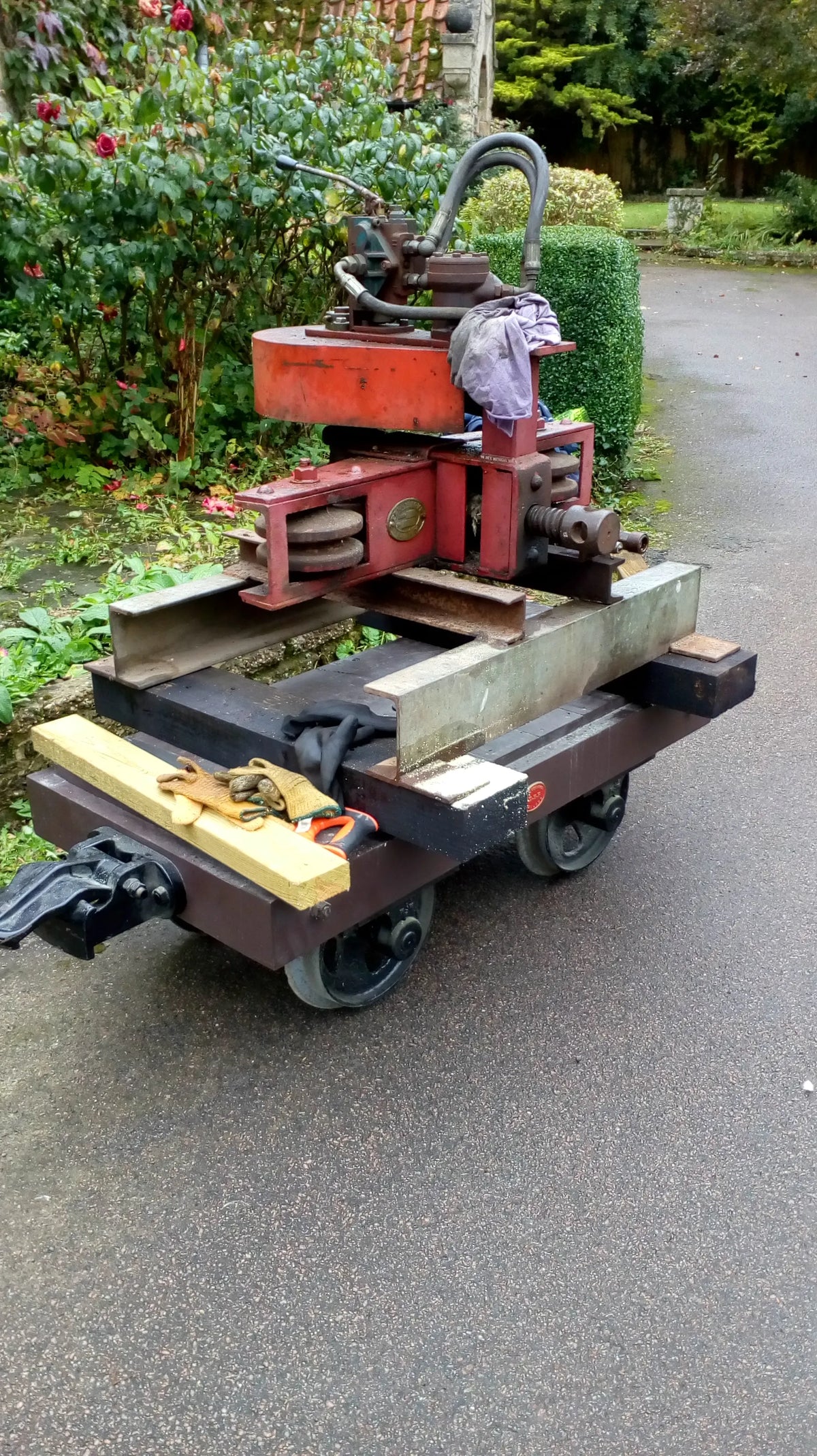 Hudson hydraulic powered rail bender