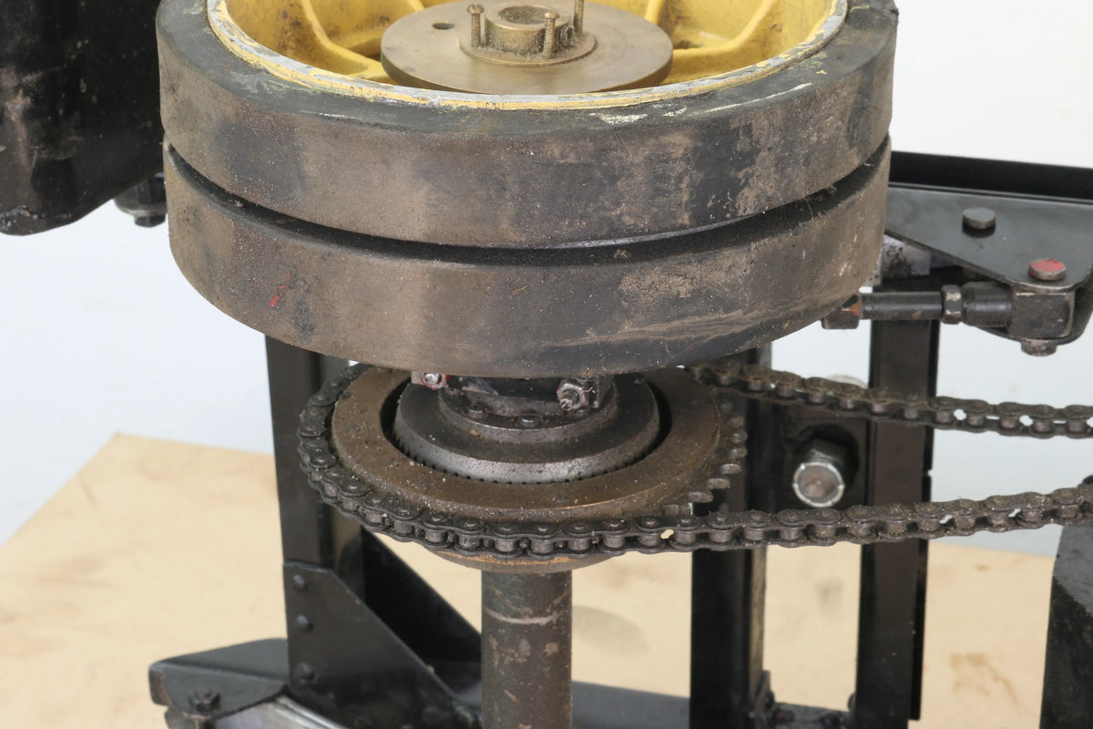 2 inch scale part-built Clayton steam wagon