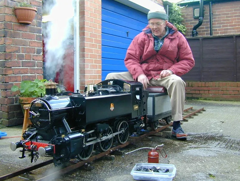 7 1/4 inch gauge GWR 15XX 0-6-0PT