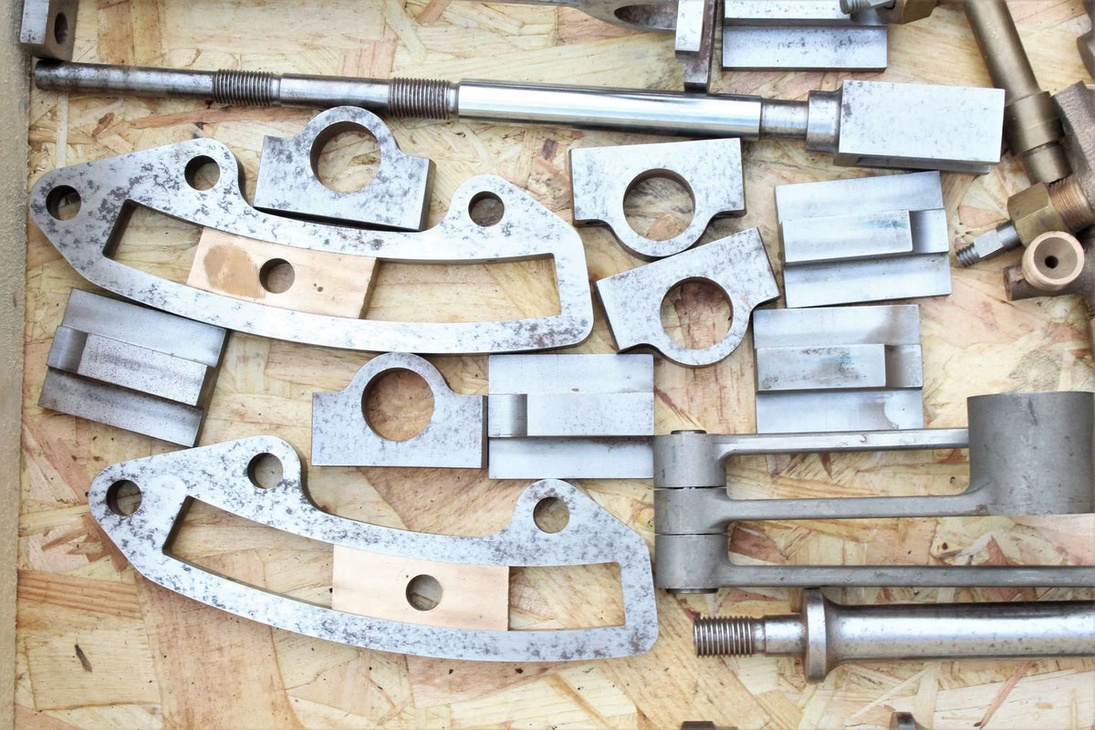 Compound launch engine - professionally machined set of parts