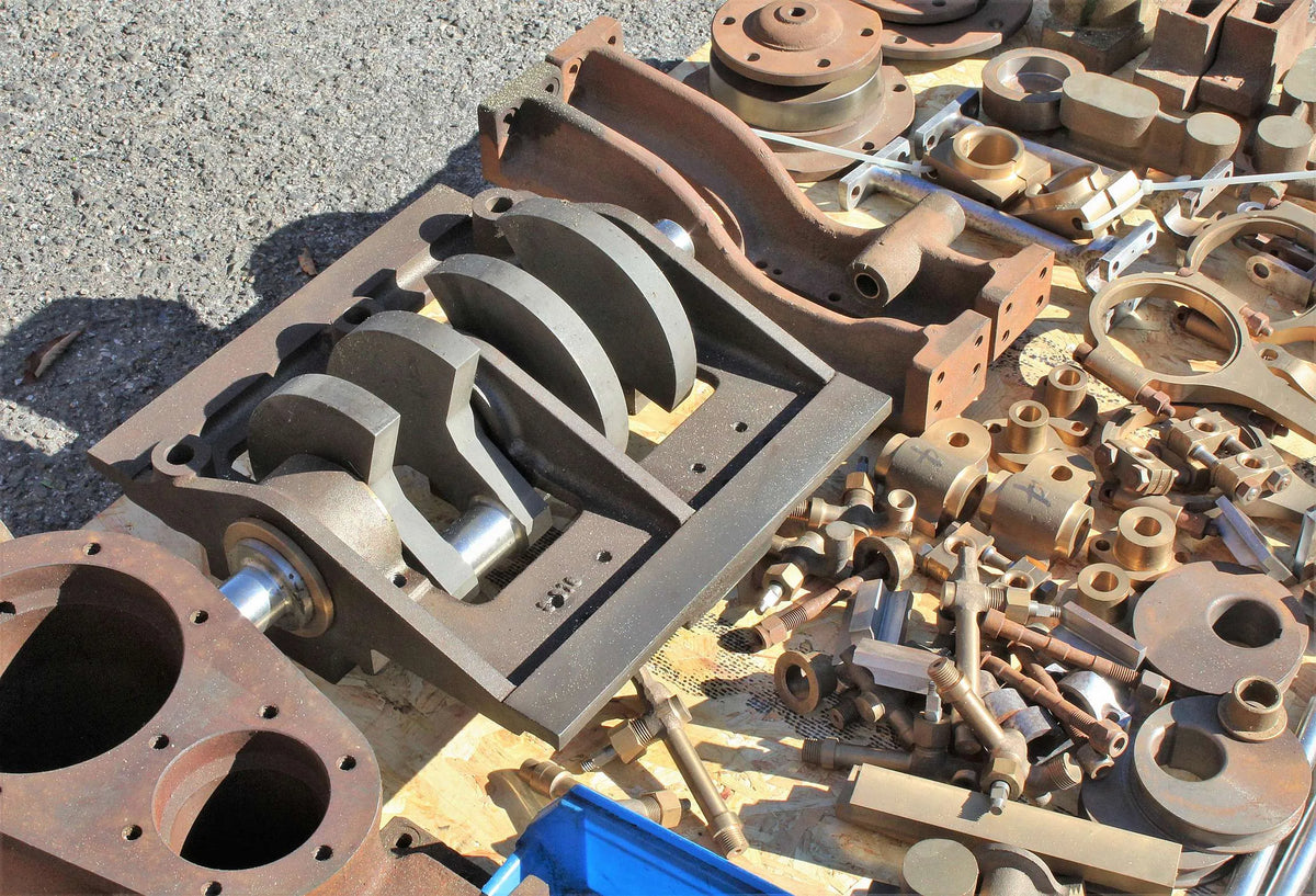 Compound launch engine - professionally machined set of parts