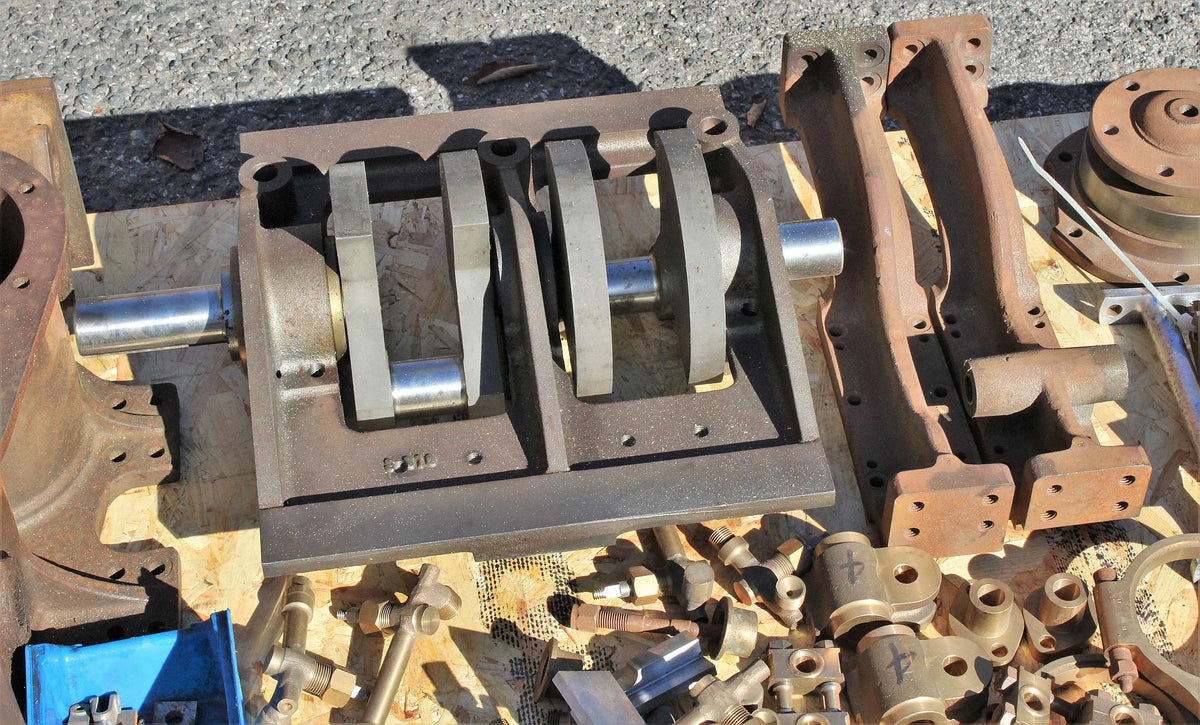 Compound launch engine - professionally machined set of parts