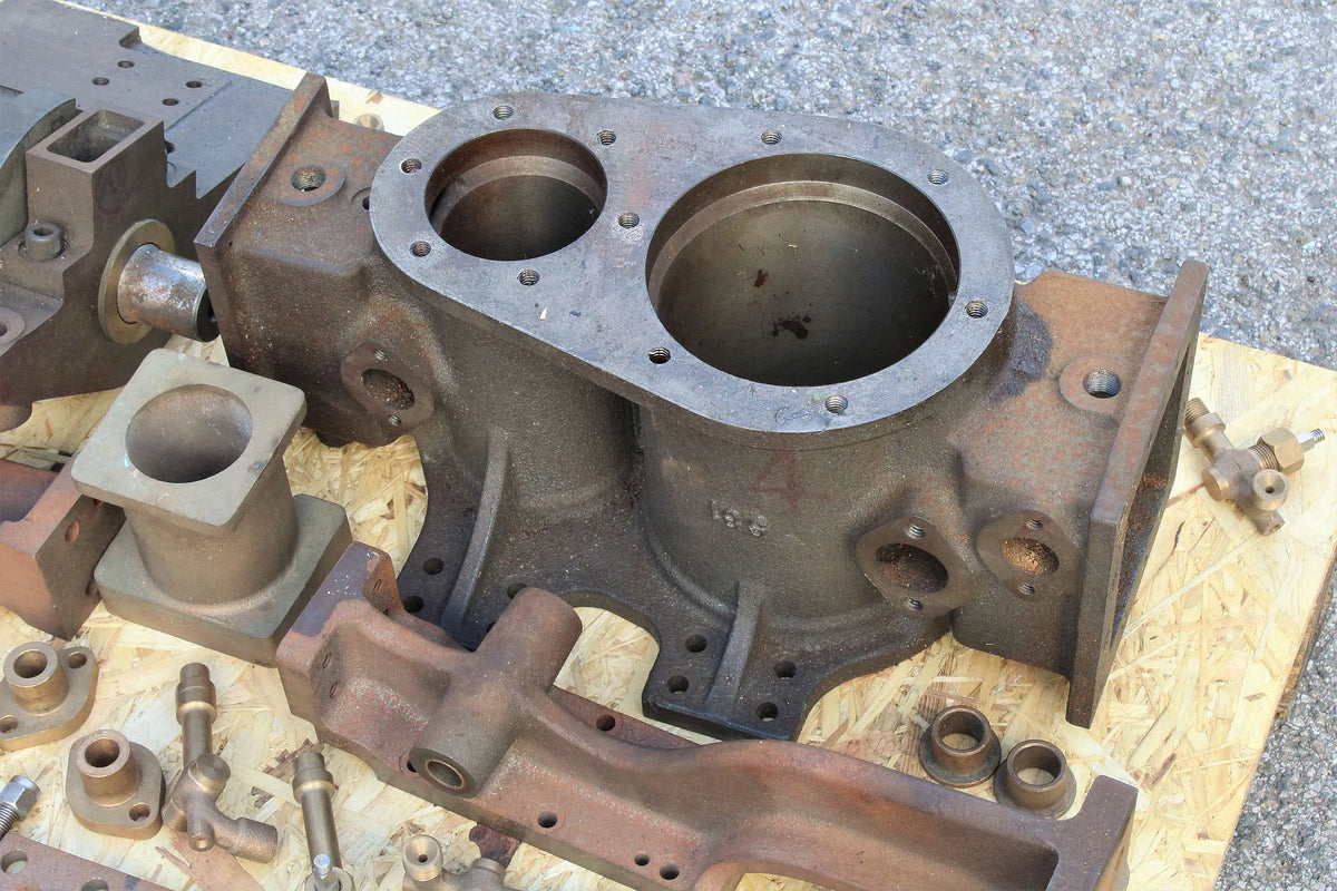 Compound launch engine - professionally machined set of parts