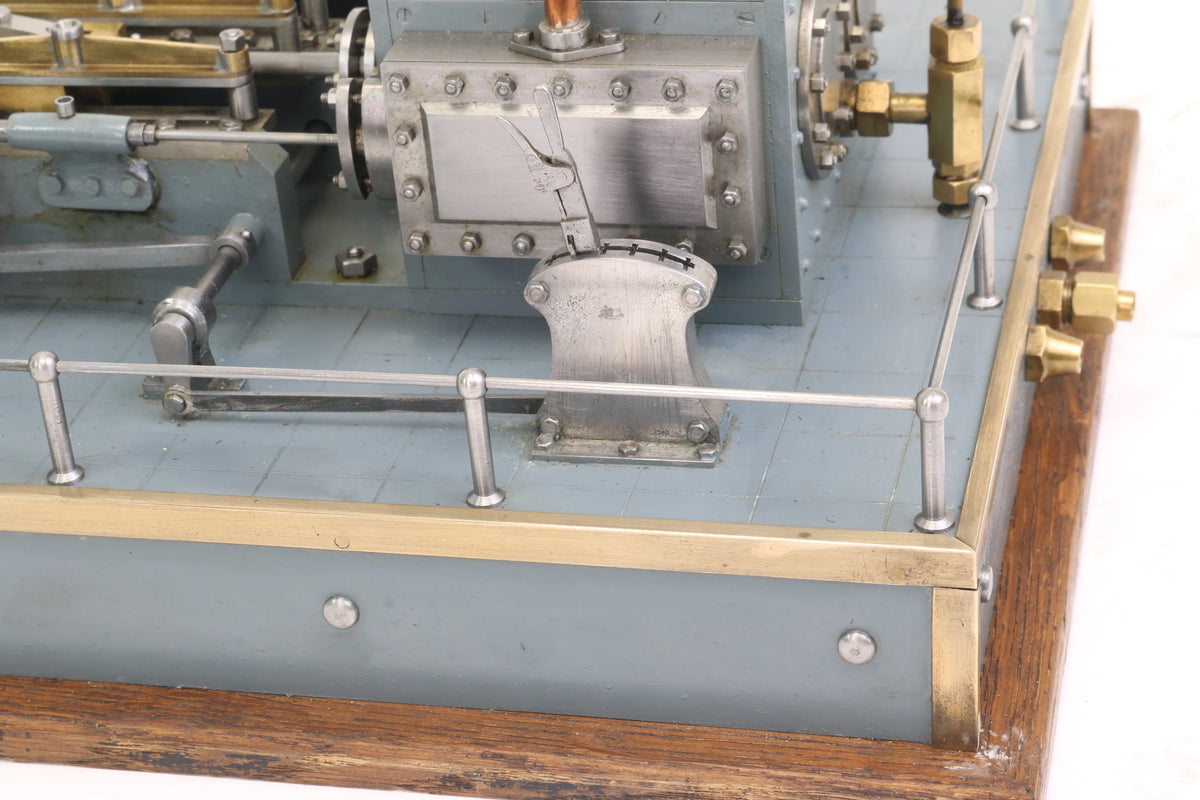 Horizontal twin mill engine with reversing gear