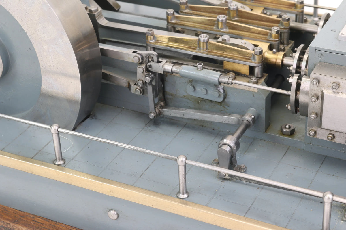 Horizontal twin mill engine with reversing gear