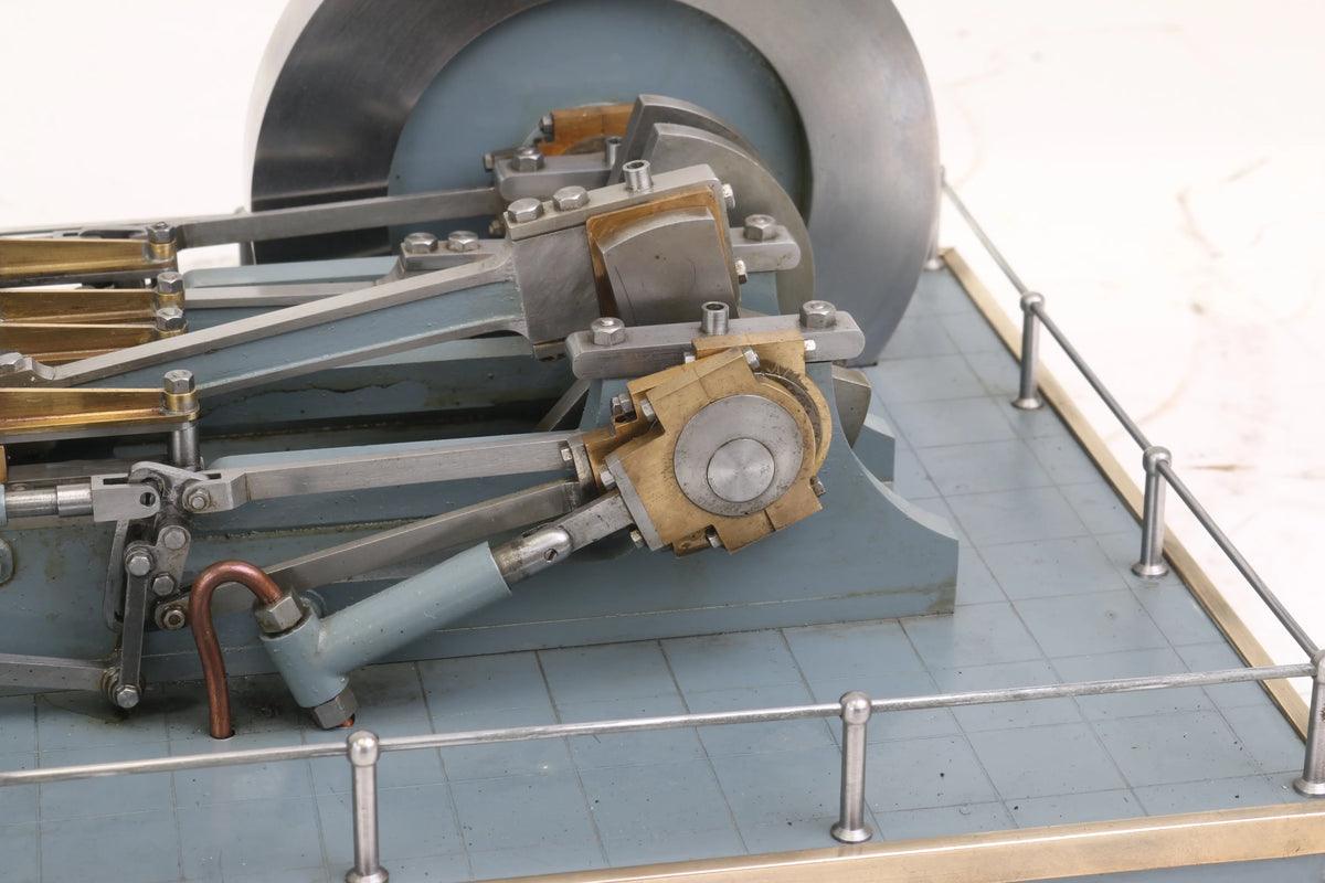 Horizontal twin mill engine with reversing gear