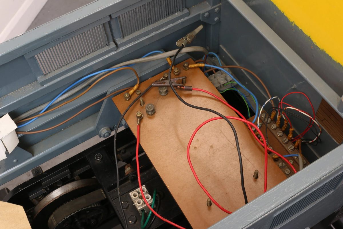 5 inch gauge Class 87 battery electric