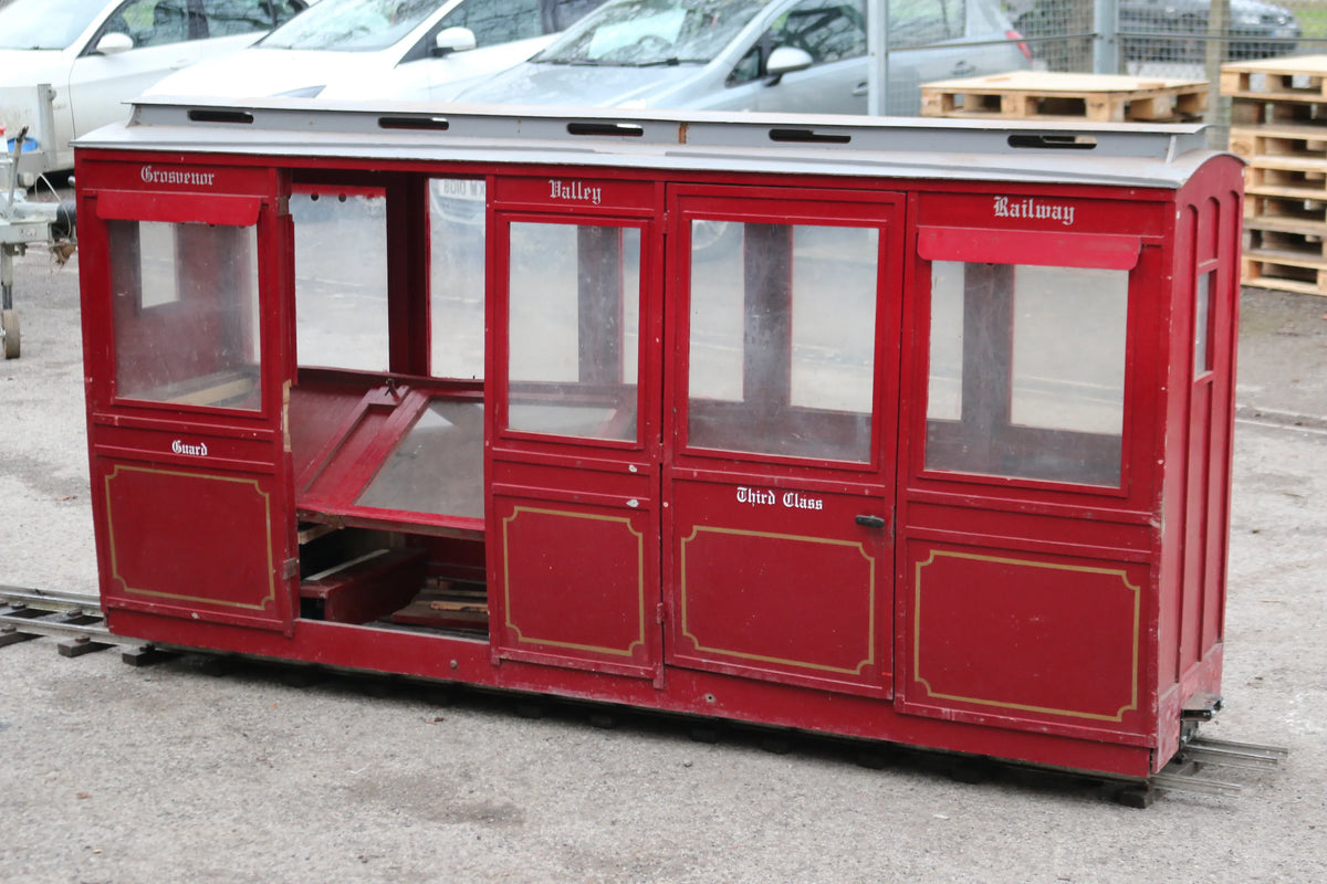 7 1/4 inch narrow gauge 3rd class & brake bogie coach