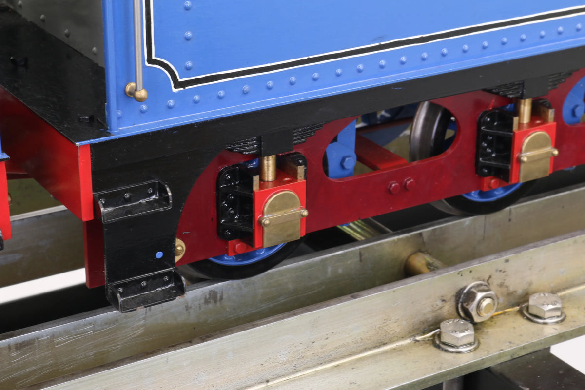 3 1/2 inch gauge North Eastern R1