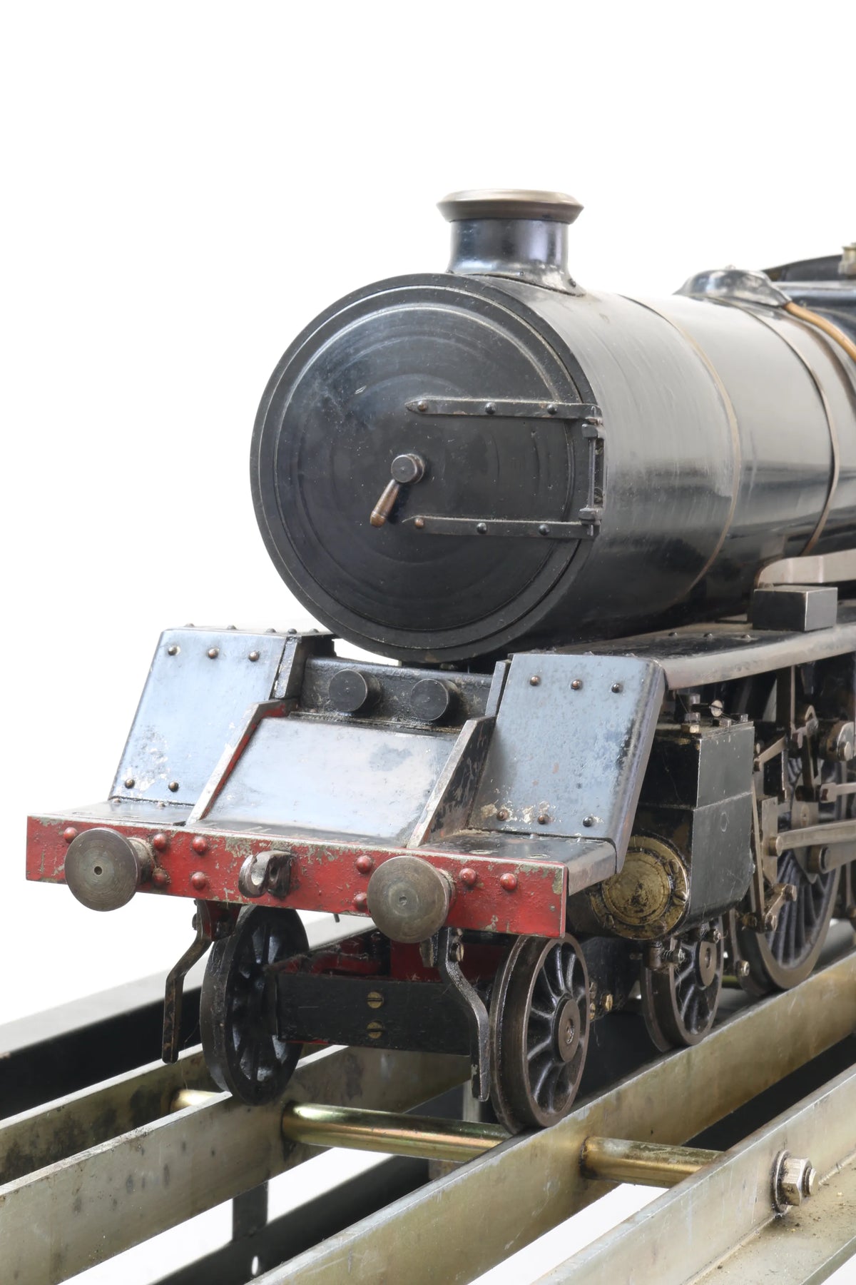3 1/2 inch gauge Black 5
