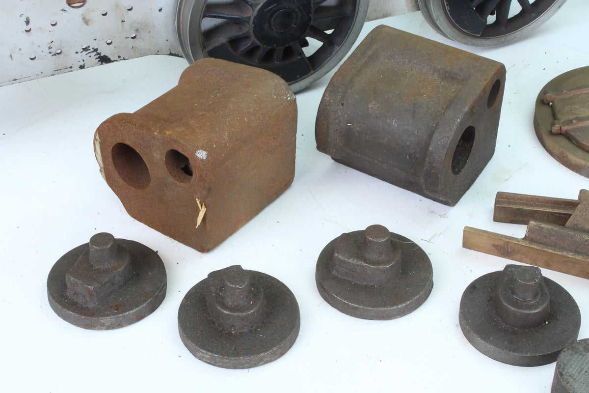 Part-built 5 inch gauge GWR 15XX with commercial boiler