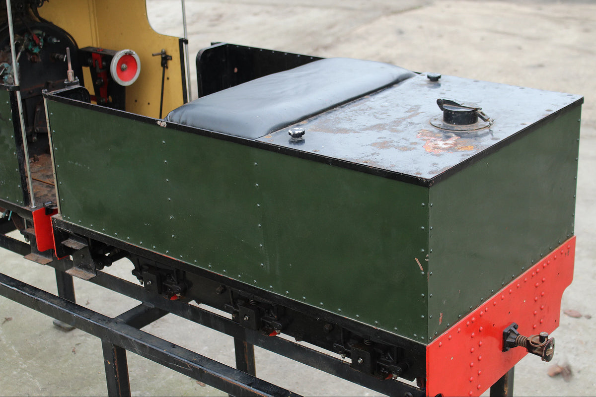 7 1/4 inch gauge Bagnall 0-6-2 + tender "Lady Phyllis"