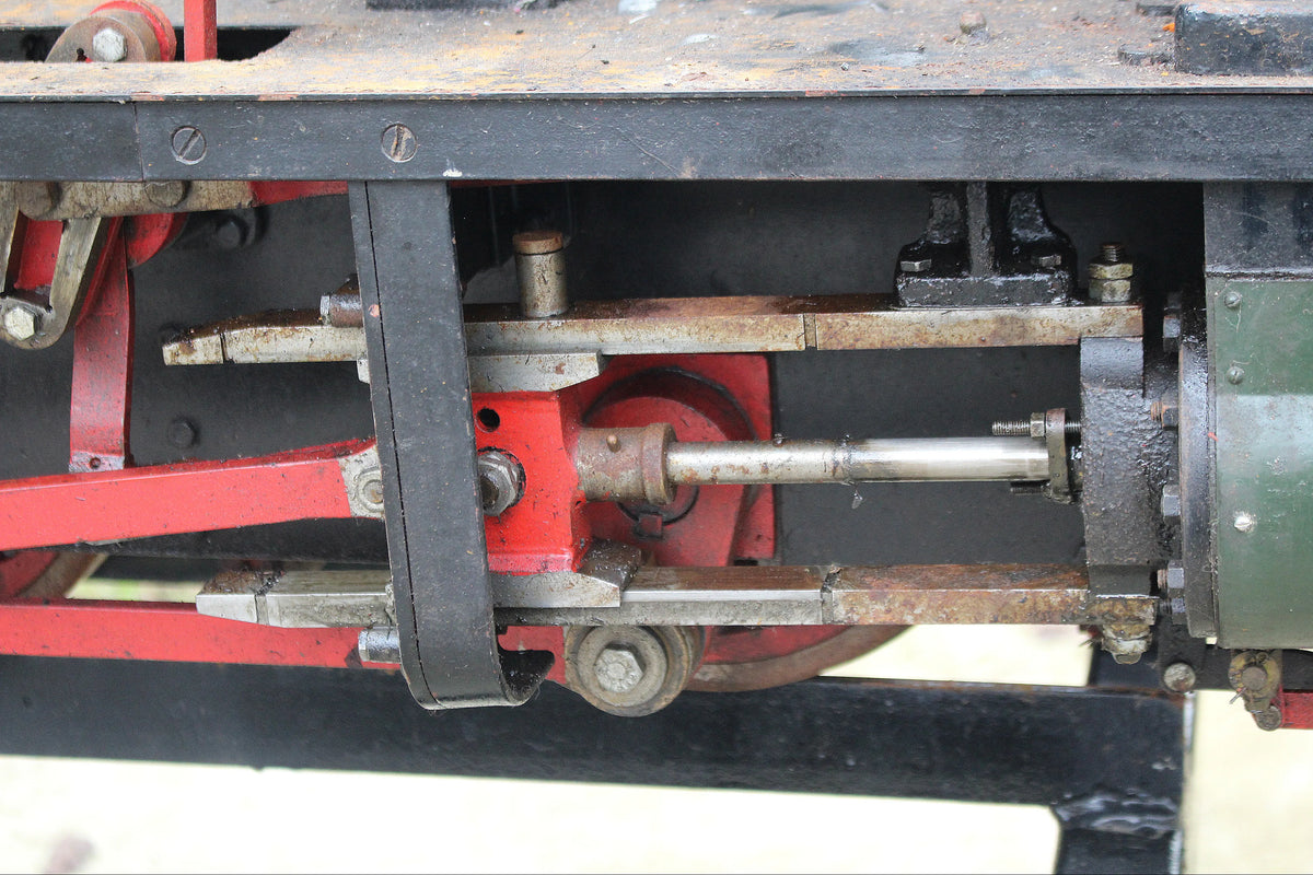 7 1/4 inch gauge Bagnall 0-6-2 + tender "Lady Phyllis"