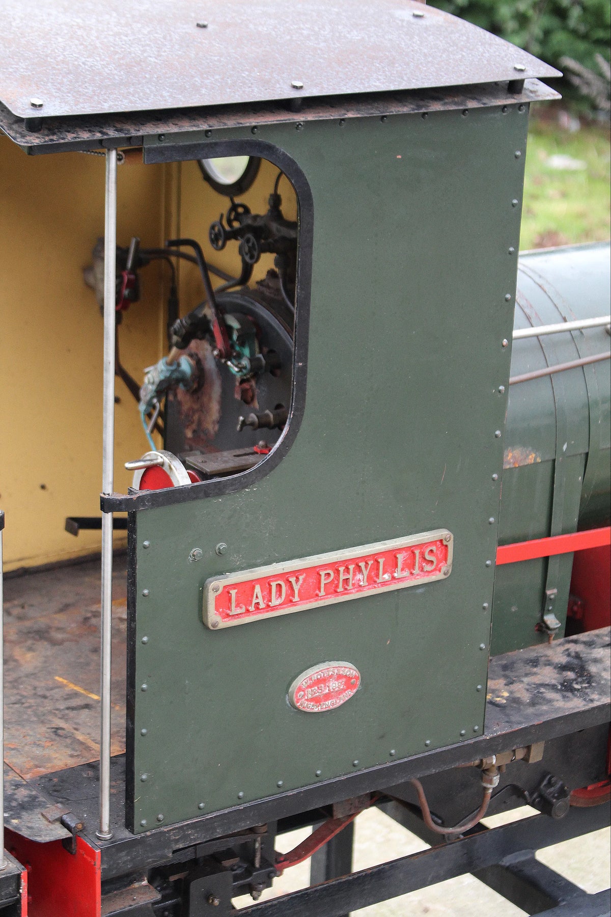 7 1/4 inch gauge Bagnall 0-6-2 + tender "Lady Phyllis"