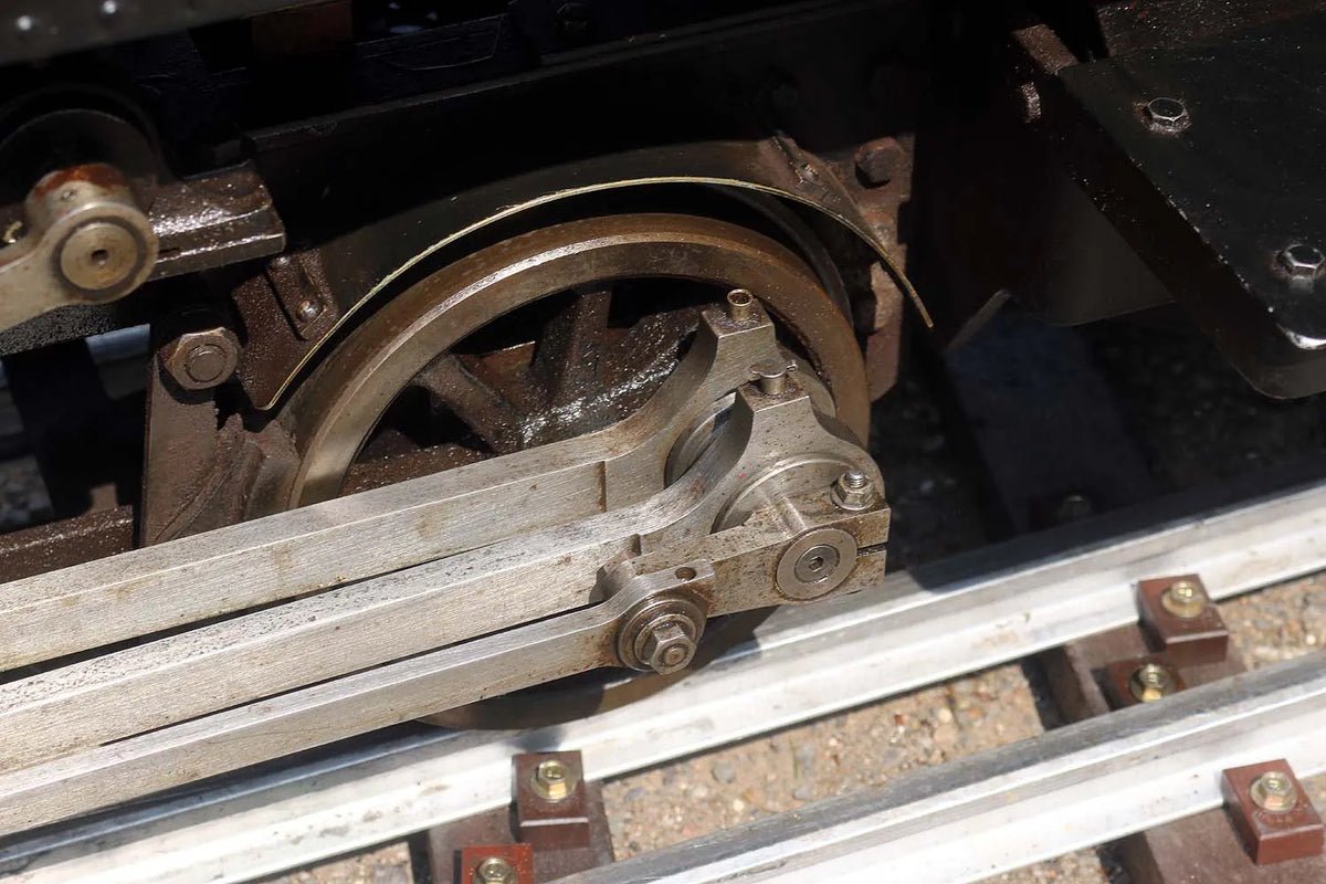 7 1/4 inch gauge 0-4-2ST "Elikapika"