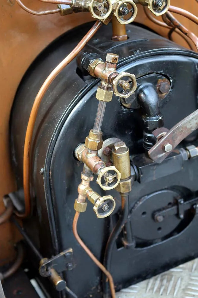 7 1/4 inch gauge 0-4-2ST "Elikapika"