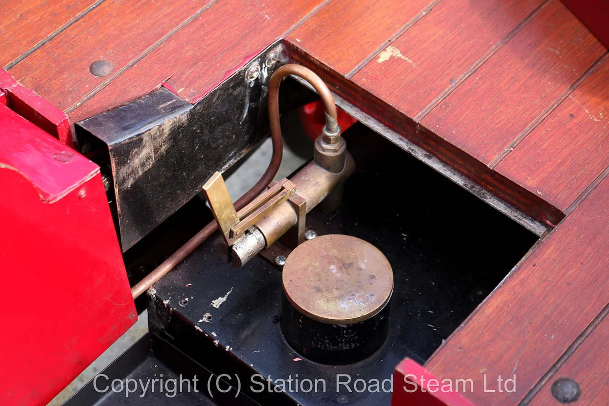 3 inch scale Aveling & Porter steam wagon