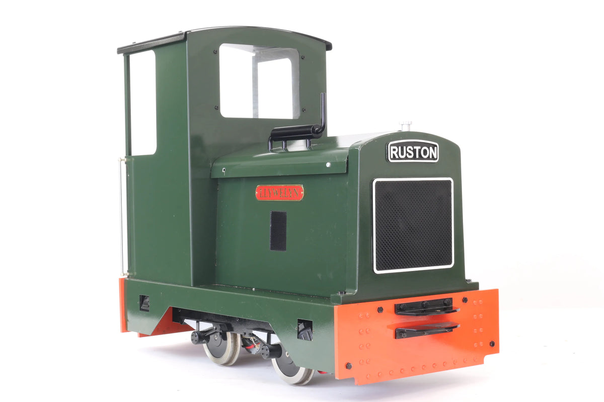 5 inch gauge Ruston battery-electric shunter