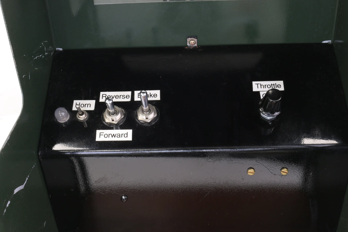 5 inch gauge Ruston battery-electric shunter